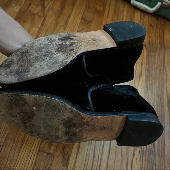 Black House of Harlow Velvet Ankle Boots - Picture 2 of 8